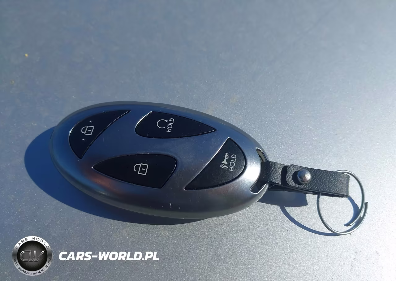 2025 Hyundai Elantra Limited VIN:KMHLP4DGXSU994929 - 11
