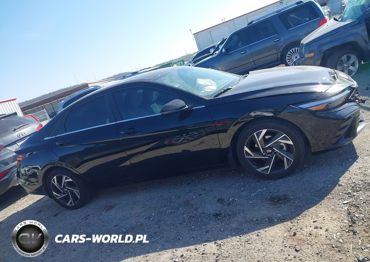 2025 Hyundai Elantra Limited VIN:KMHLP4DGXSU994929 - 13