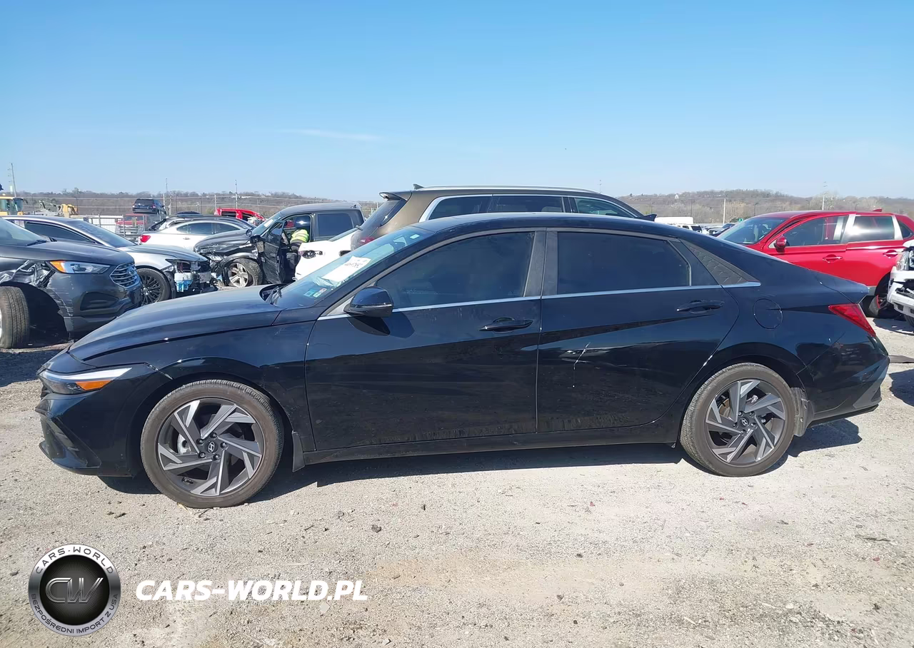2025 Hyundai Elantra Limited VIN:KMHLP4DGXSU994929 - 14