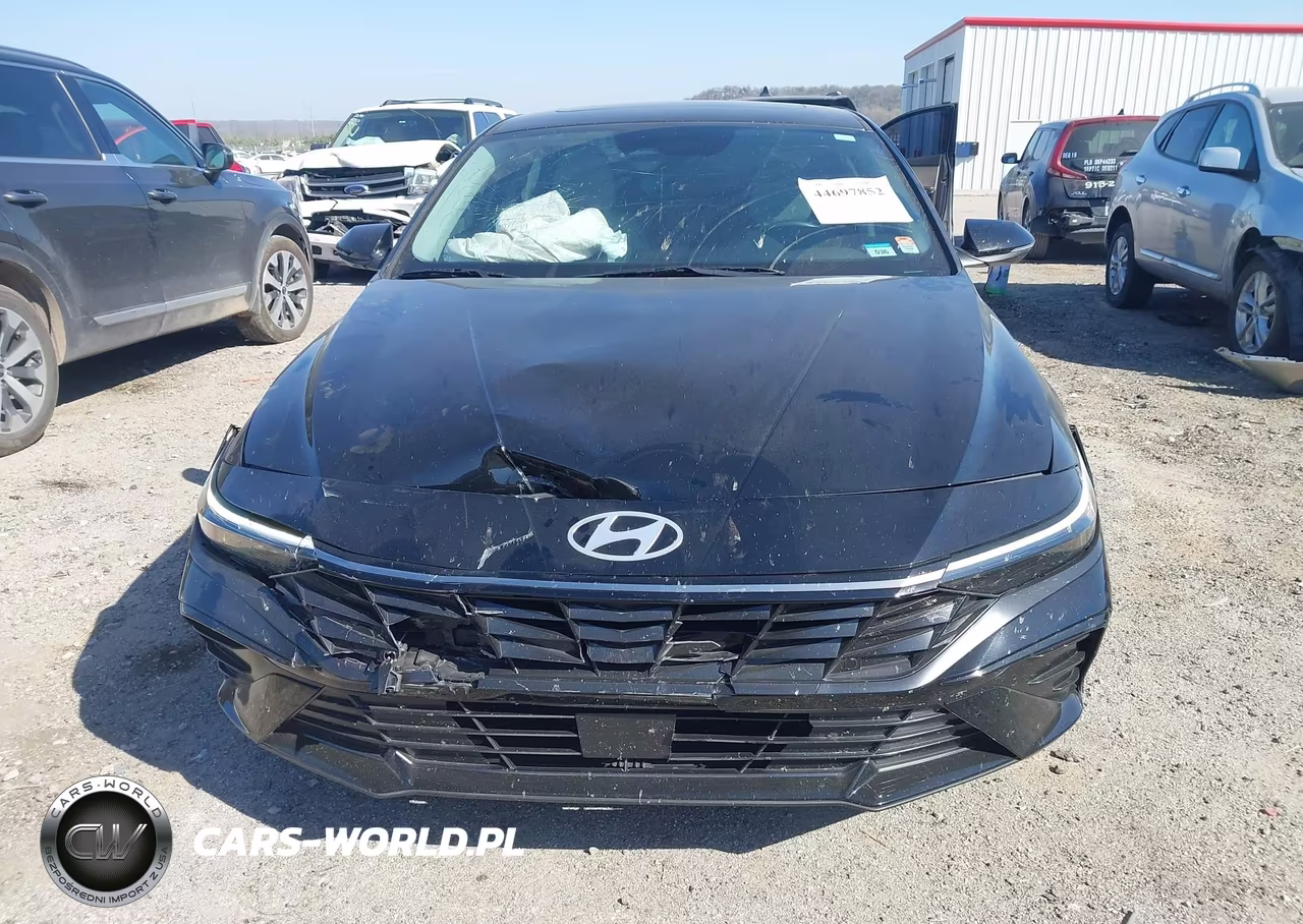2025 Hyundai Elantra Limited VIN:KMHLP4DGXSU994929 - 6