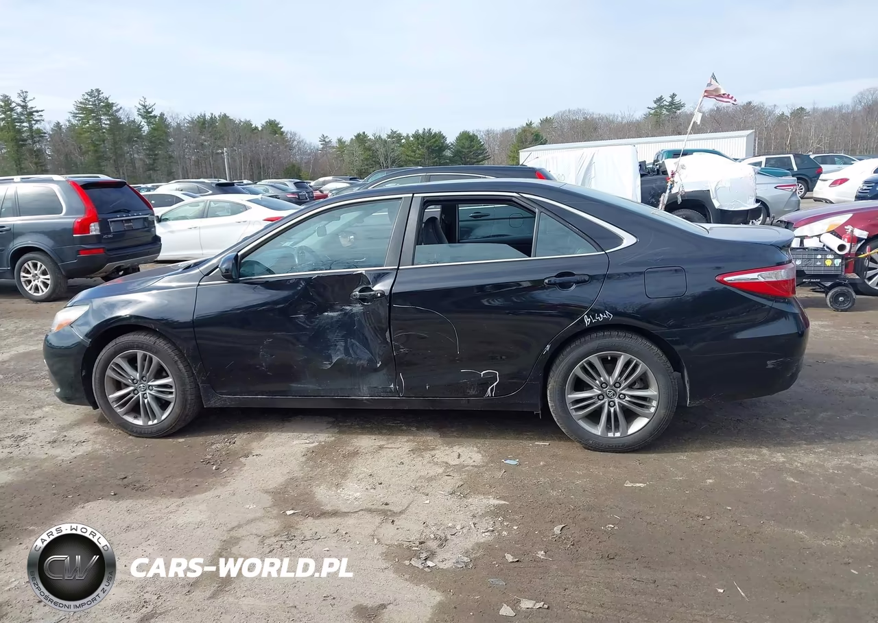 2016 Toyota Camry Se VIN:4T1BF1FK3GU226196 - 14
