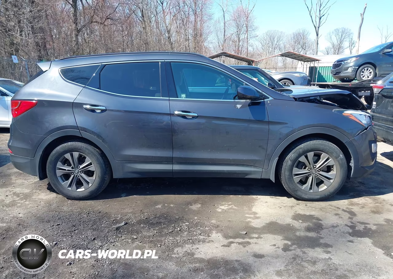 2015 Hyundai Santa Fe Sport 2.4L VIN:5XYZU3LB1FG294487 - 13