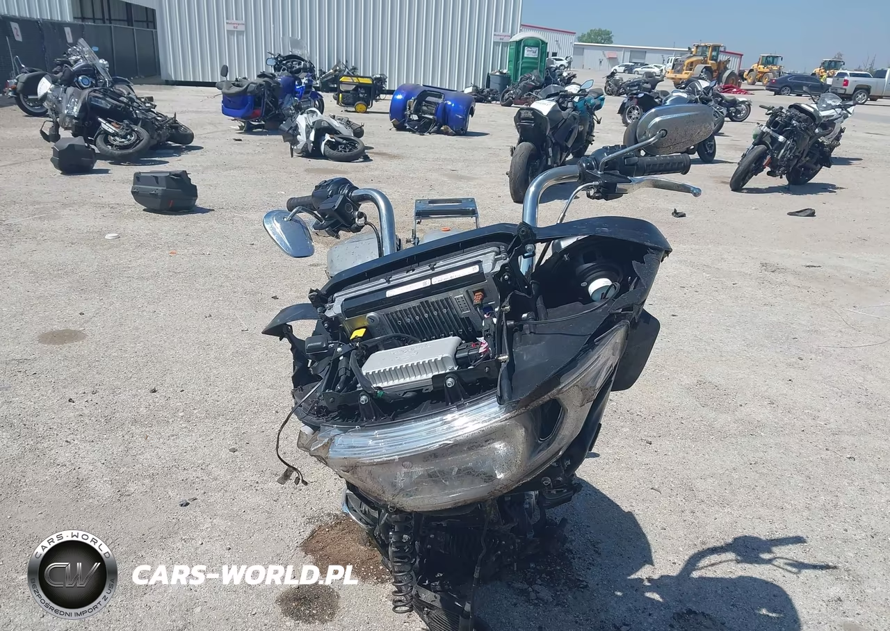 2025 Harley-Davidson Fltrx VIN:1HD1KH715SB621512 - 5