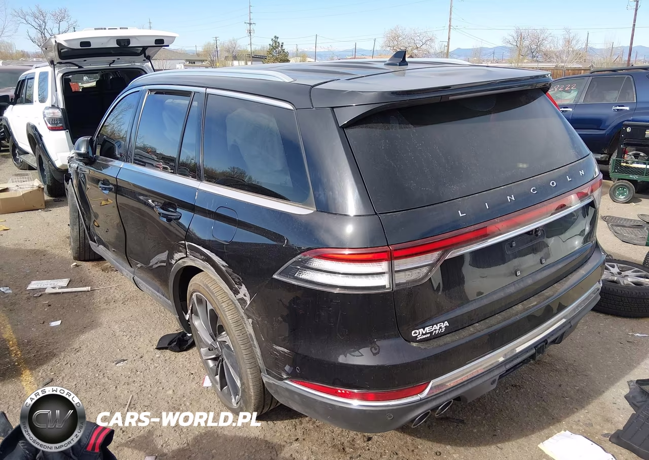 2020 Lincoln Aviator Reserve VIN:5LM5J7XC0LGL37512 - 3