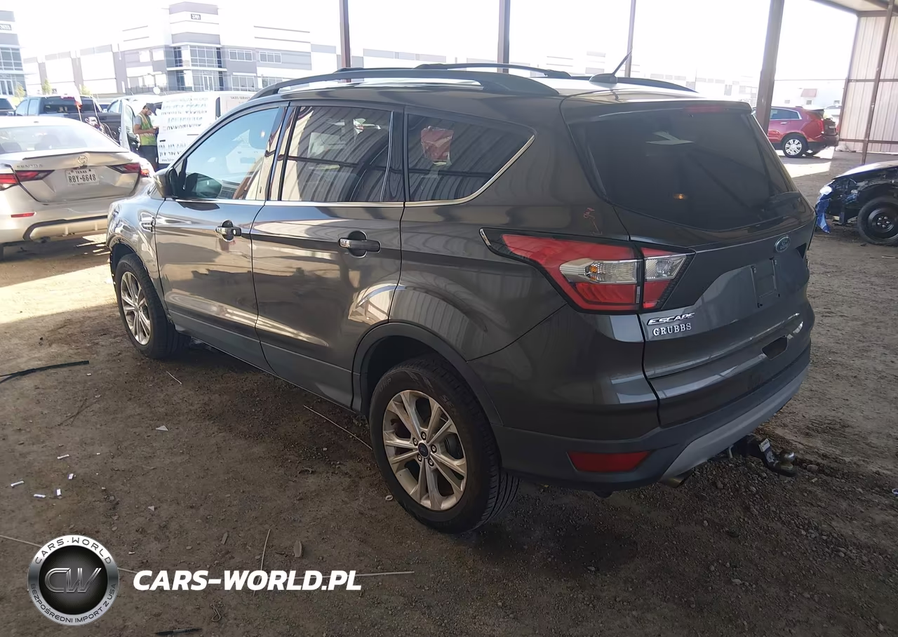 2018 Ford Escape Se VIN:1FMCU9GD1JUA87671 - 3