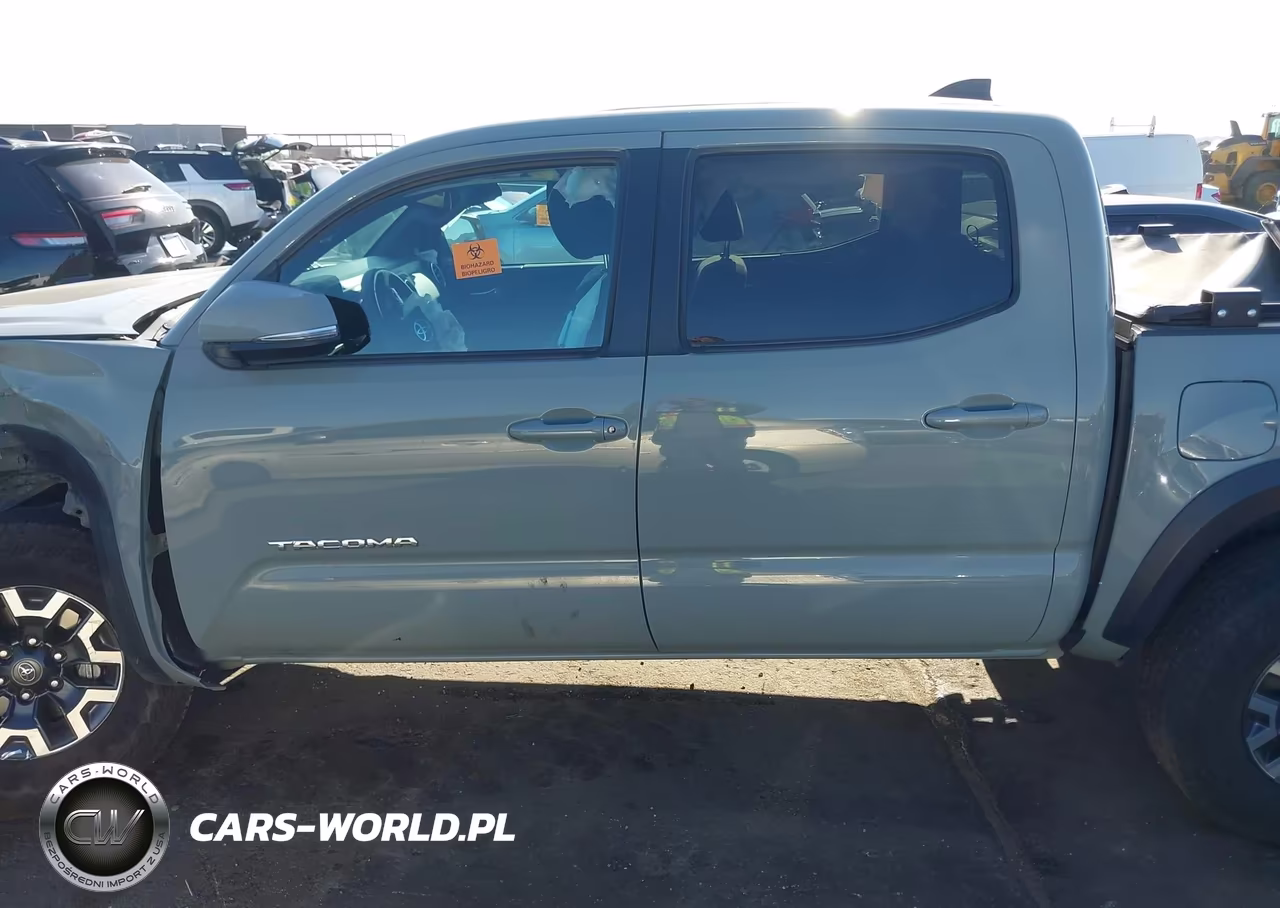 2023 Toyota Tacoma Trd Off Road VIN:3TMCZ5AN3PM547779 - 14