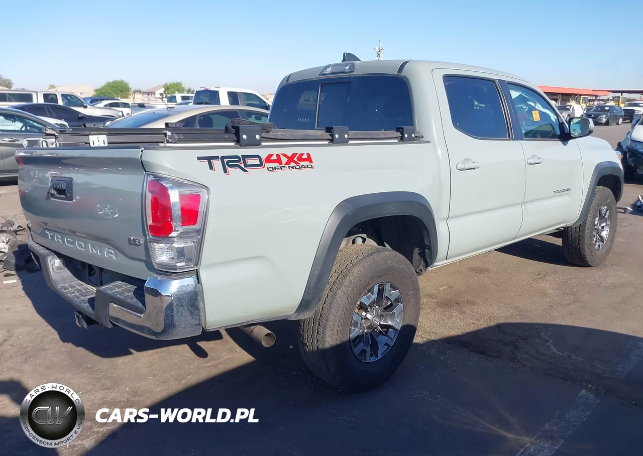 2023 Toyota Tacoma Trd Off Road VIN:3TMCZ5AN3PM547779 - 4