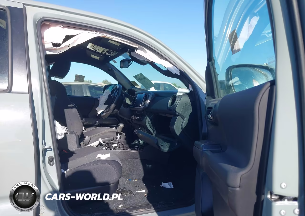 2023 Toyota Tacoma Trd Off Road VIN:3TMCZ5AN3PM547779 - 5