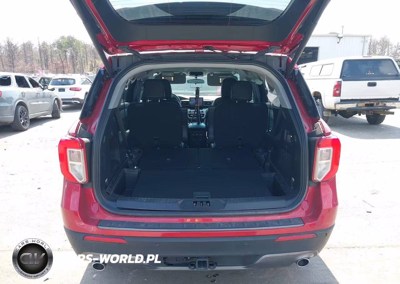 2024 Ford Explorer Xlt VIN:1FMSK8DH5RGA46098 - 18