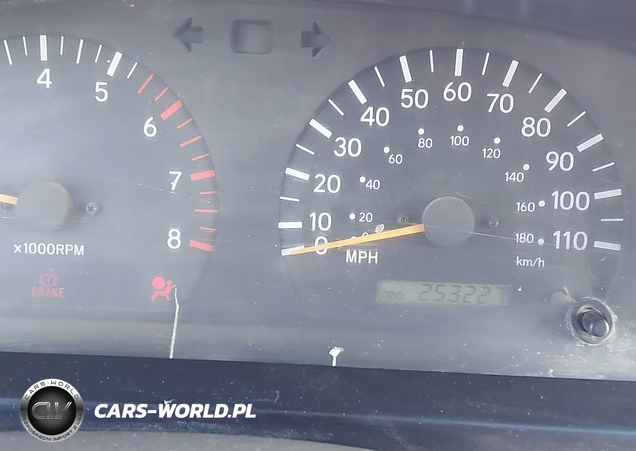 1999 Toyota Tacoma VIN:4TAWM72N3XZ426606 - 16