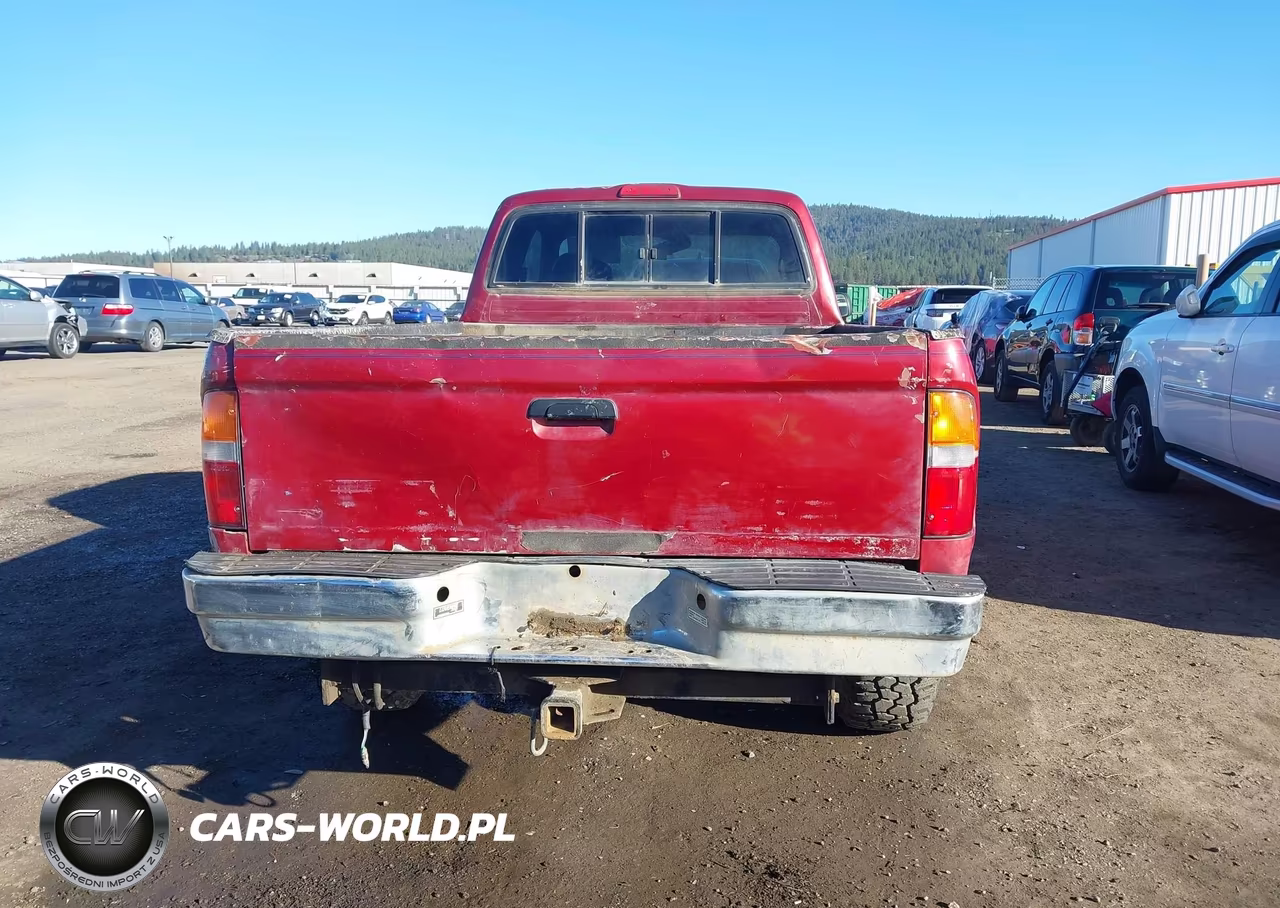 1999 Toyota Tacoma VIN:4TAWM72N3XZ426606 - 17