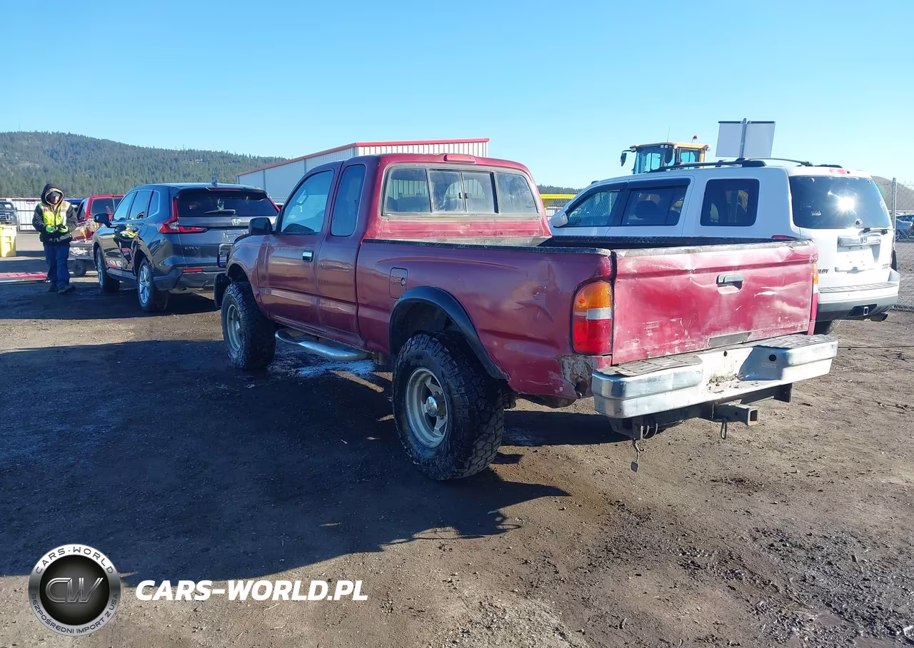1999 Toyota Tacoma VIN:4TAWM72N3XZ426606 - 3