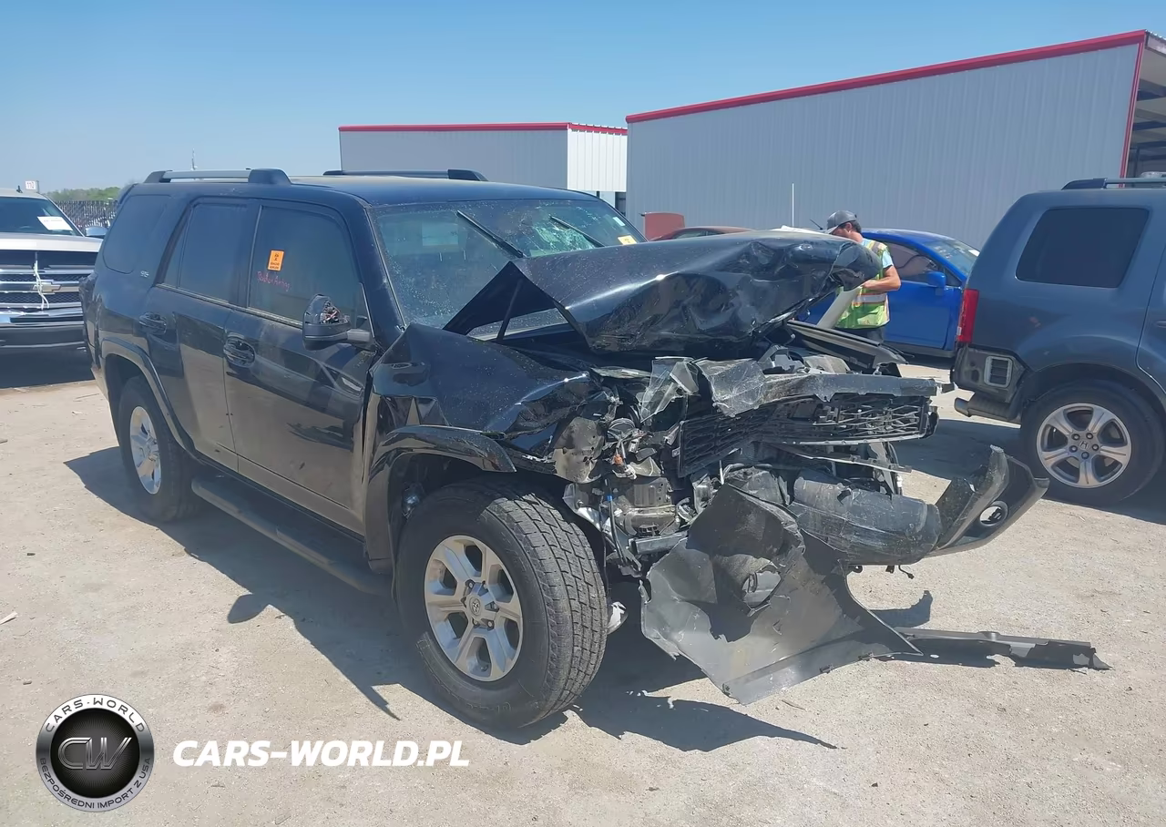2020 Toyota 4Runner Sr5
