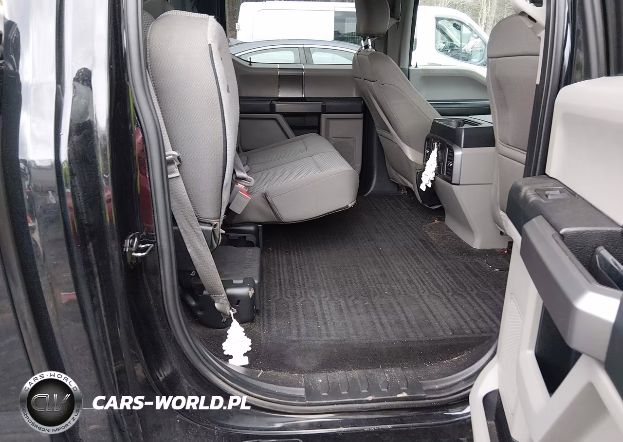 2018 Ford F-150 Xlt VIN:1FTEW1EPXJFD98560 - 8