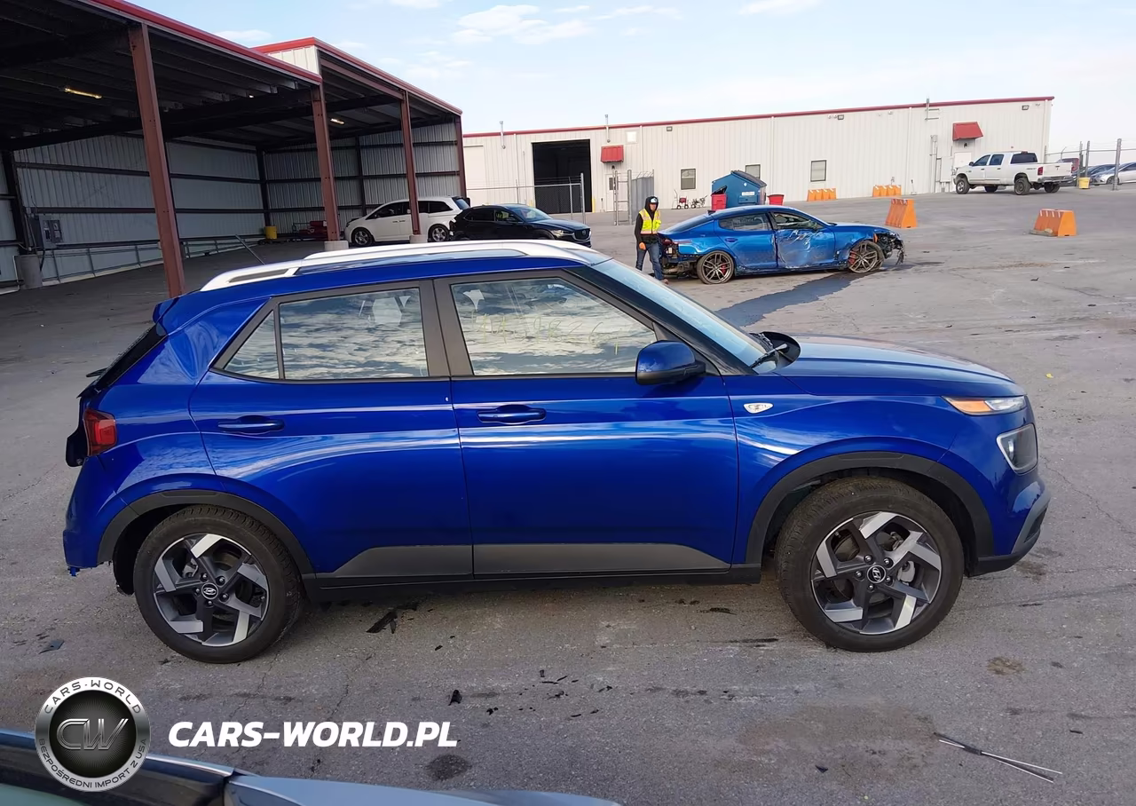 2025 Hyundai Venue Limited VIN:KMHRC8A3XSU416229 - 14