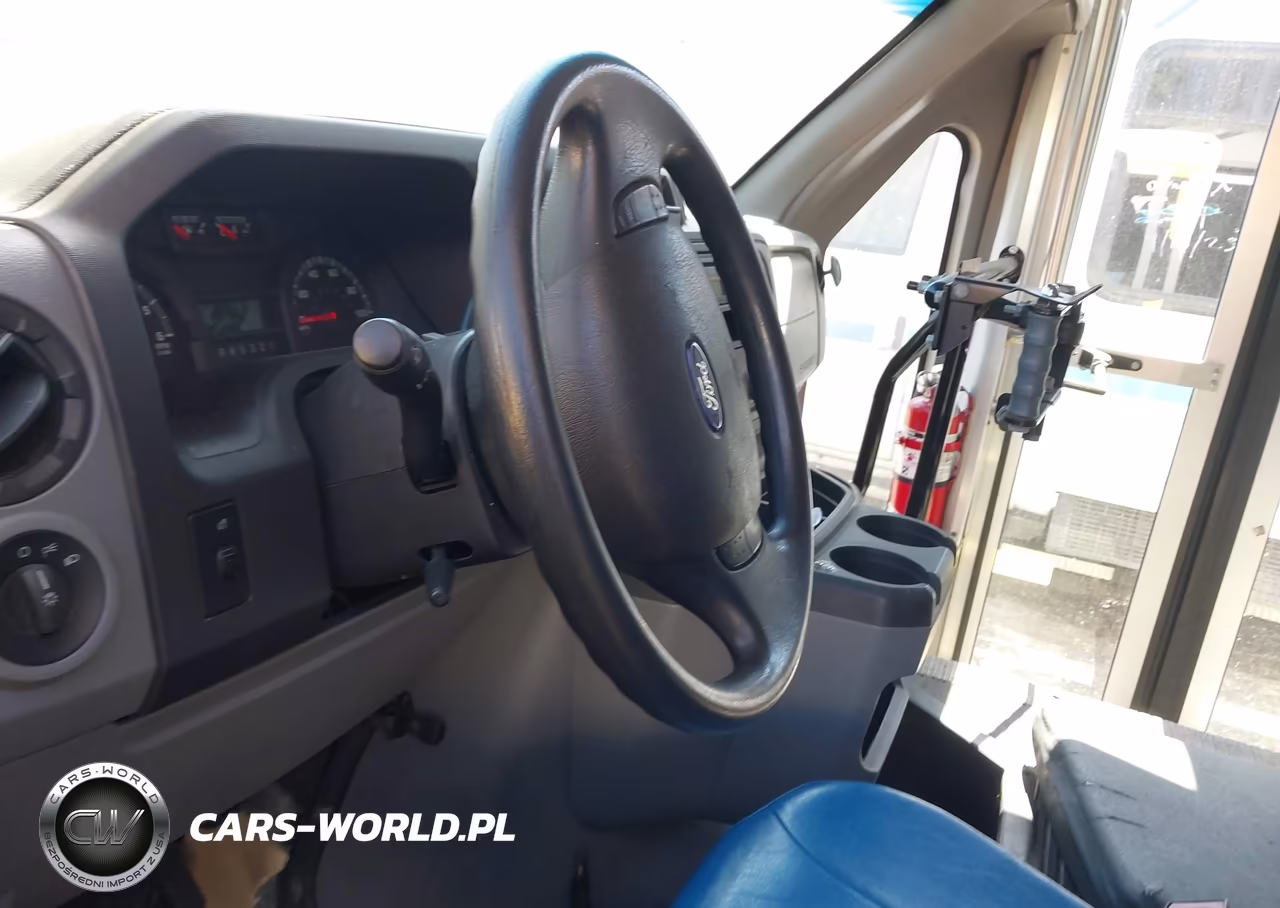2011 Ford E-450 Cutaway VIN:1FDFE4FS4BDB10133 - 7