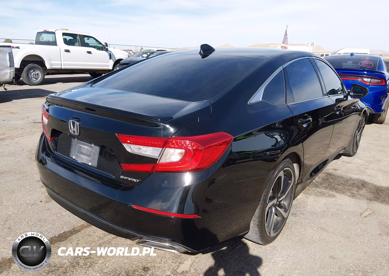 2018 Honda Accord Sport VIN:1HGCV1F37JA119988 - 4