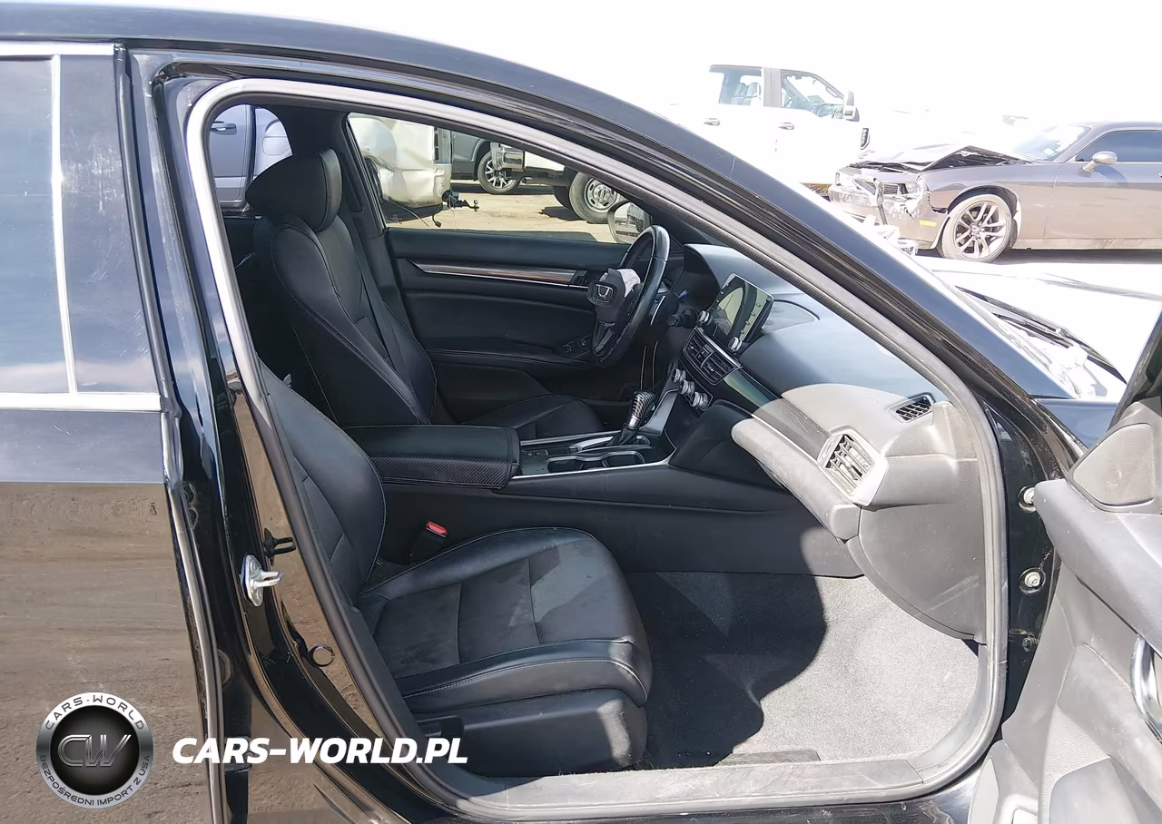 2018 Honda Accord Sport VIN:1HGCV1F37JA119988 - 5