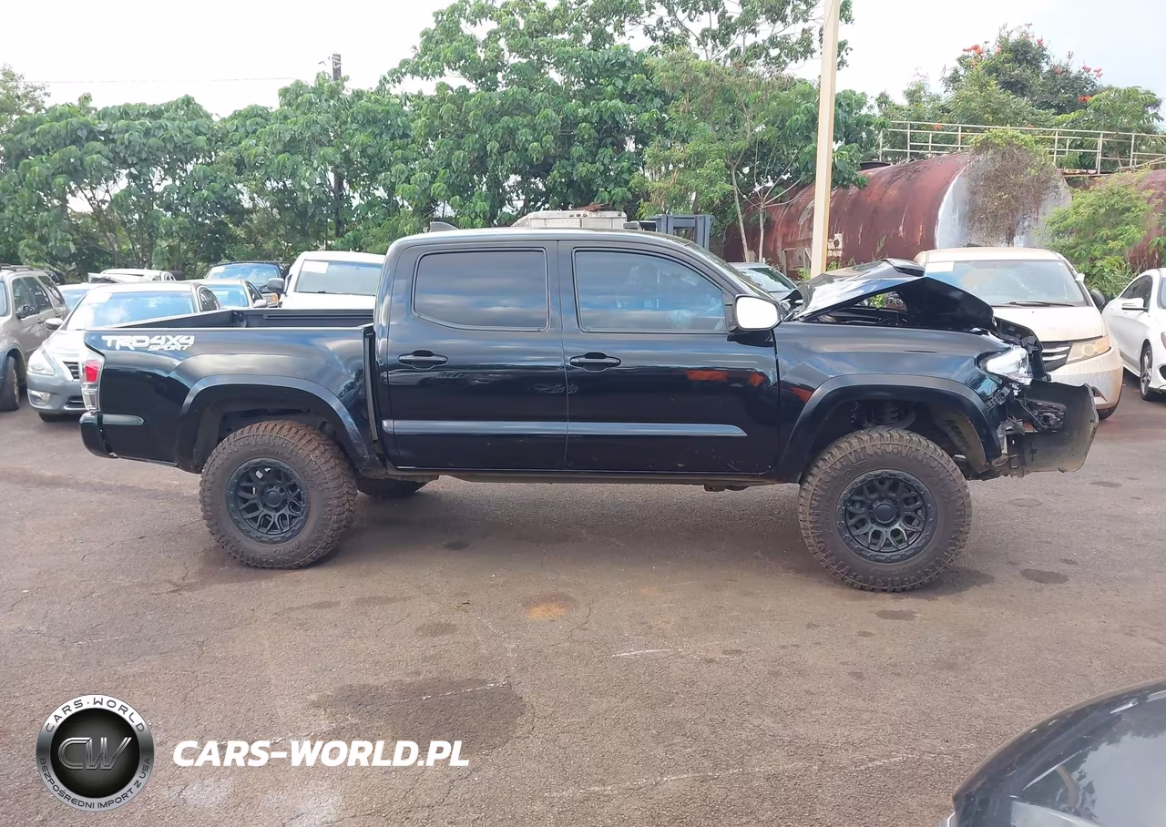 2022 Toyota Tacoma VIN:3TYCZ5ANXNT063870 - 13