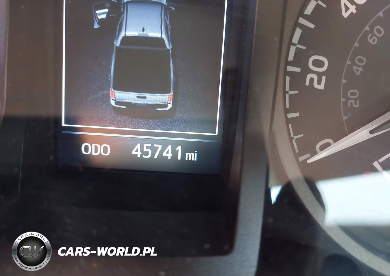 2022 Toyota Tacoma VIN:3TYCZ5ANXNT063870 - 15