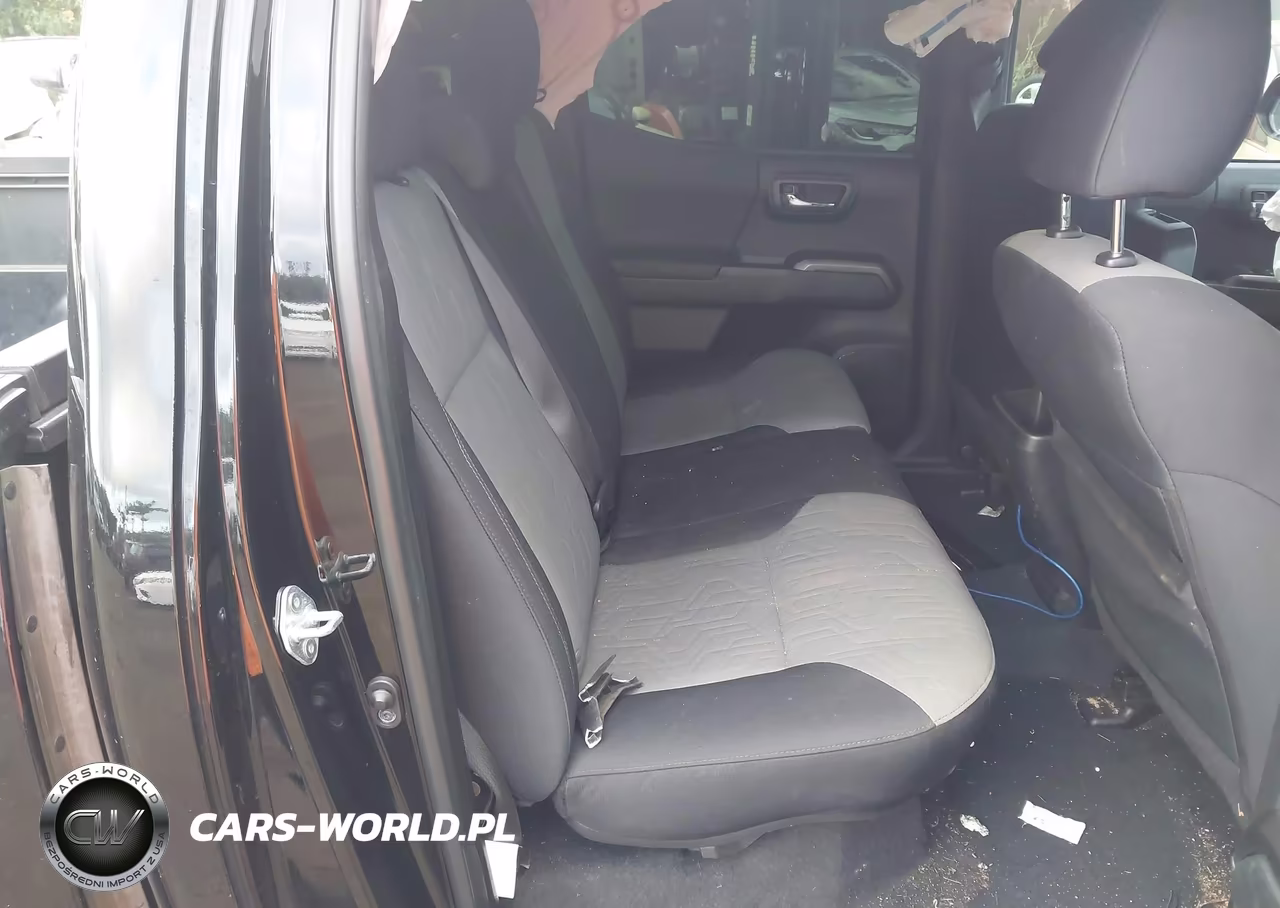 2022 Toyota Tacoma VIN:3TYCZ5ANXNT063870 - 8