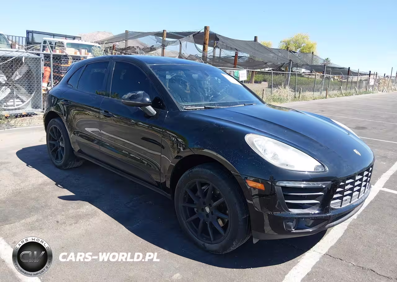 2015 Porsche Macan S