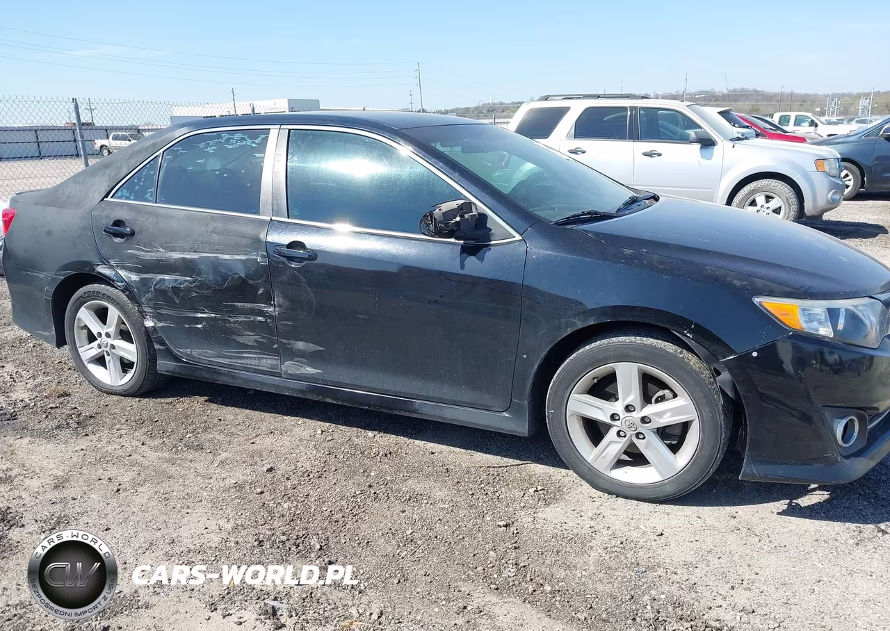 2014 Toyota Camry Se VIN:4T1BF1FK9EU311878 - 14
