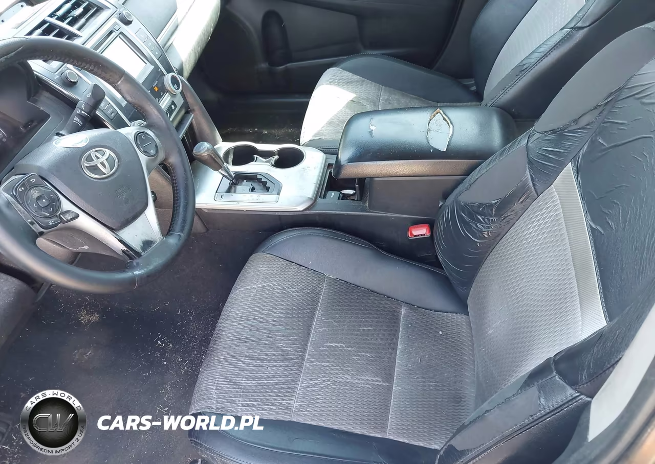 2014 Toyota Camry Se VIN:4T1BF1FK9EU311878 - 15