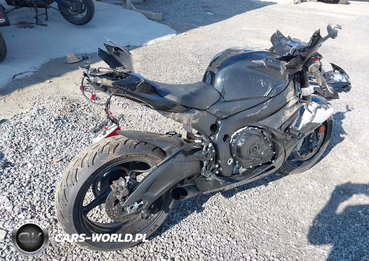 2020 Suzuki Gsx-R600 VIN:JS1GN7FA8L7100250 - 4