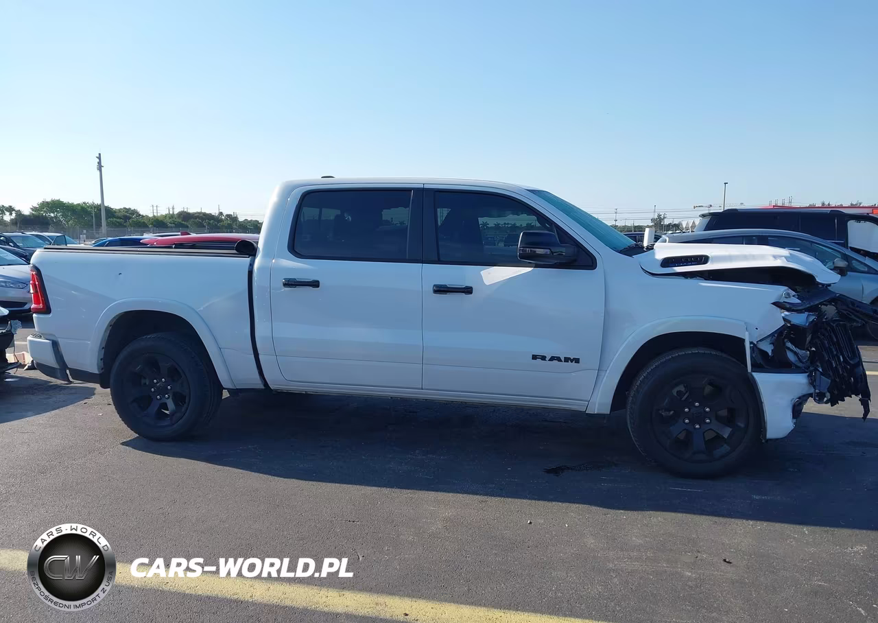 2025 Ram 1500 Big Horn 4X2 5'7 Box VIN:1C6RREFG3SN570196 - 13