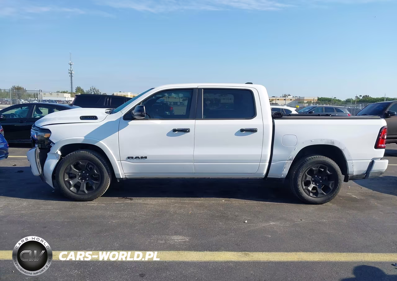 2025 Ram 1500 Big Horn 4X2 5'7 Box VIN:1C6RREFG3SN570196 - 14