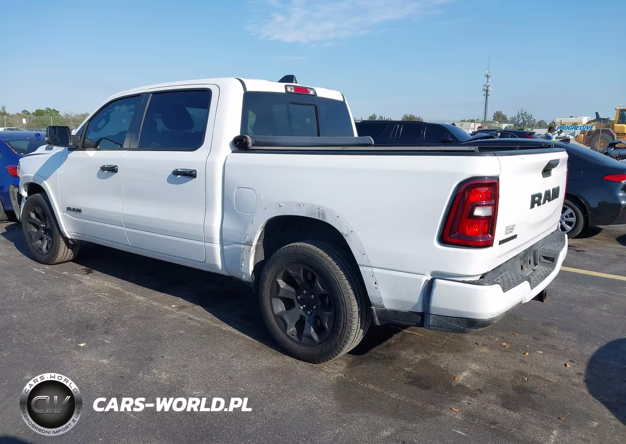 2025 Ram 1500 Big Horn 4X2 5'7 Box VIN:1C6RREFG3SN570196 - 3