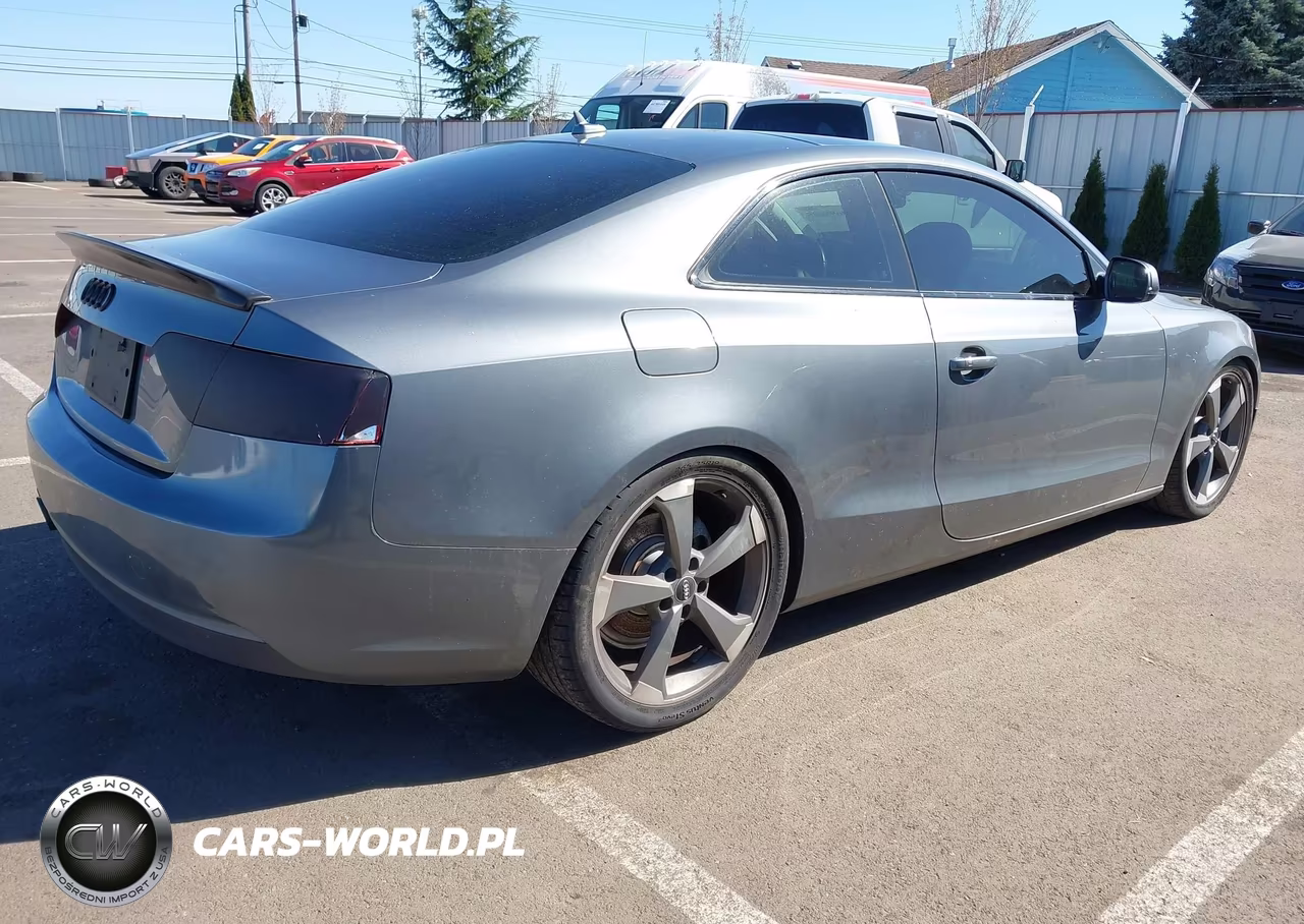 2013 Audi A5 2.0T Premium VIN:WAULFAFR5DA010155 - 4