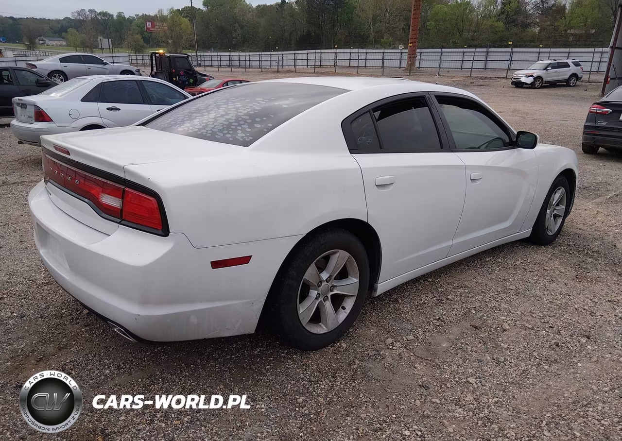 2013 Dodge Charger Se VIN:2C3CDXBG6DH684773 - 4