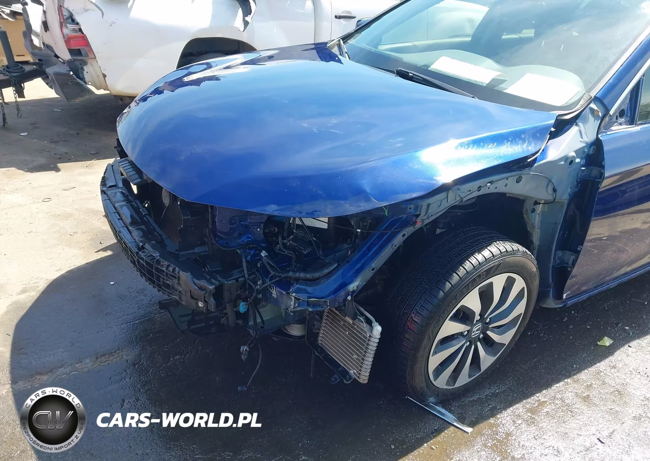 2017 Honda Accord Hybrid VIN:JHMCR6F37HC012615 - 6