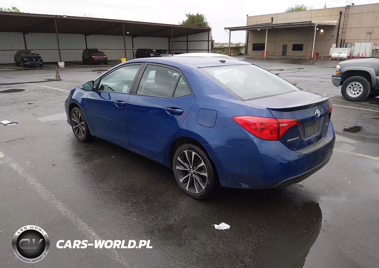 2019 Toyota Corolla Se VIN:2T1BURHE7KC130593 - 3