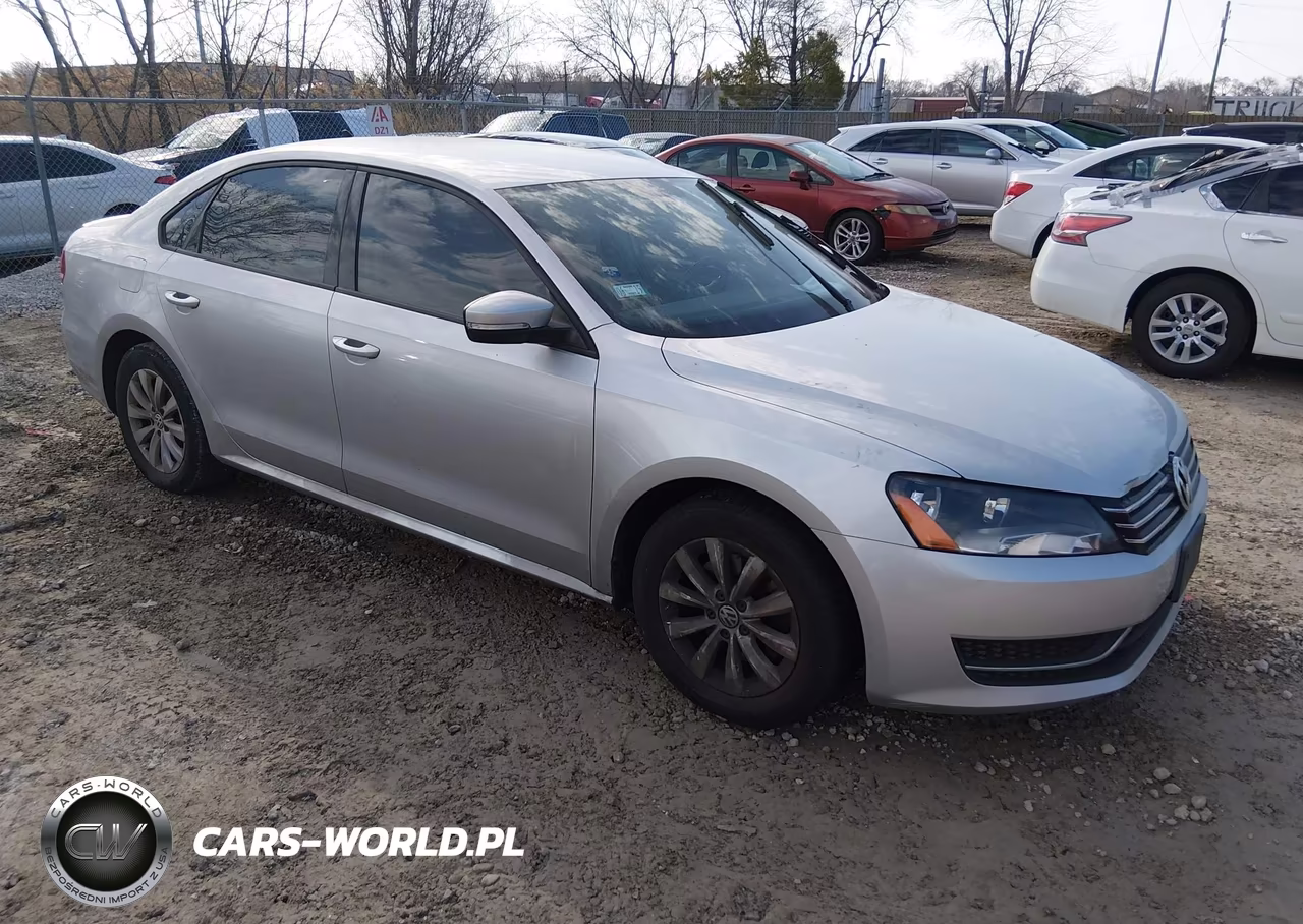 2014 Volkswagen Passat 2.5L Wolfsburg Edition – zdjęcie 1 z 12