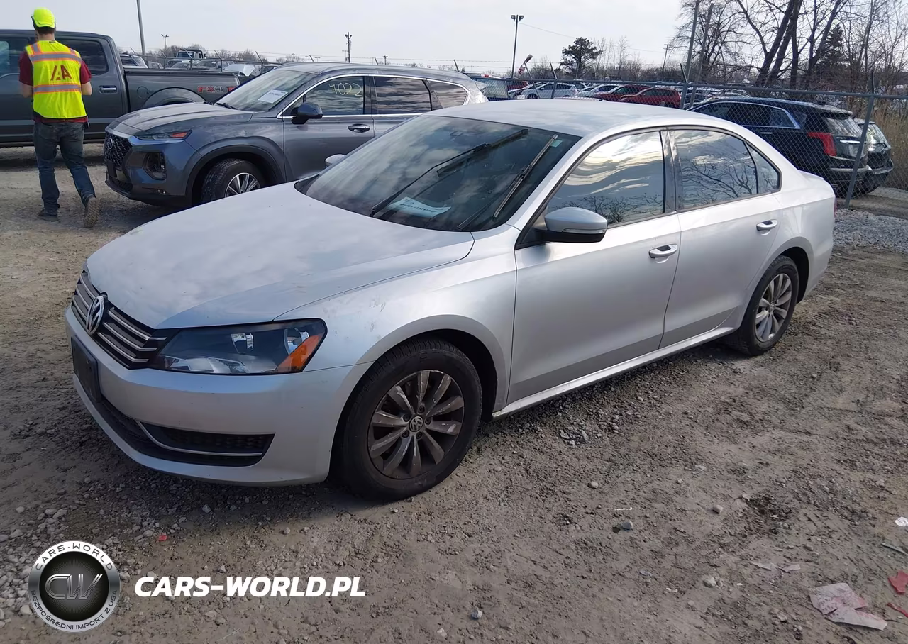 2014 Volkswagen Passat 2.5L Wolfsburg Edition VIN:1VWAH7A38EC010115 - 2