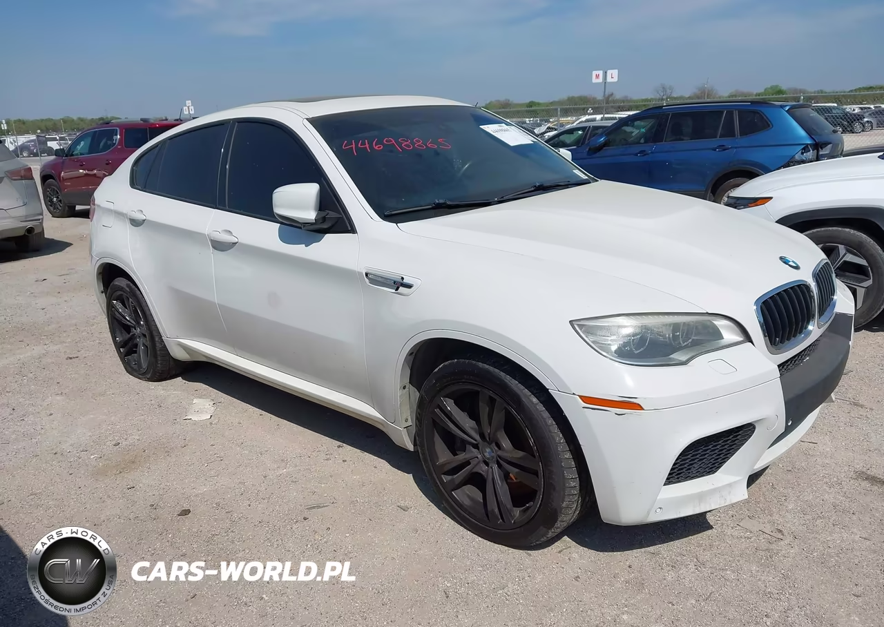 2014 BMW X6 M