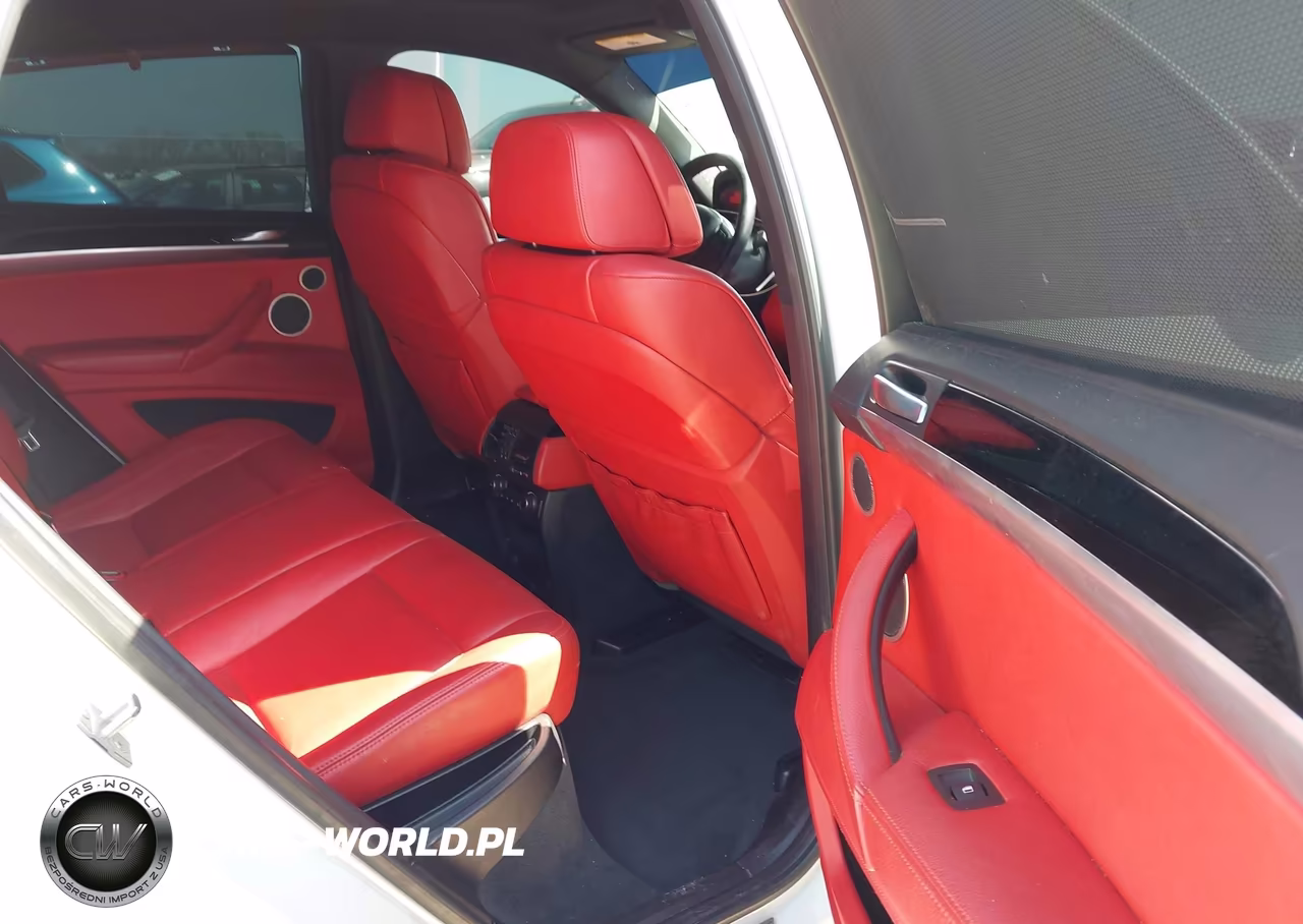 2014 BMW X6 M VIN:5YMGZ0C5XE0C40637 - 8