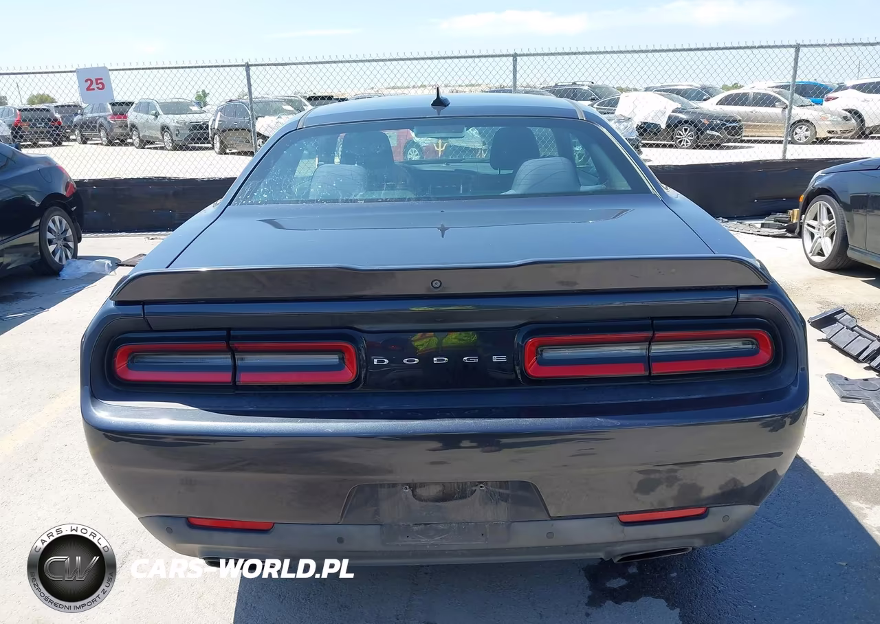 2016 Dodge Challenger Sxt VIN:2C3CDZAG0GH354421 - 17