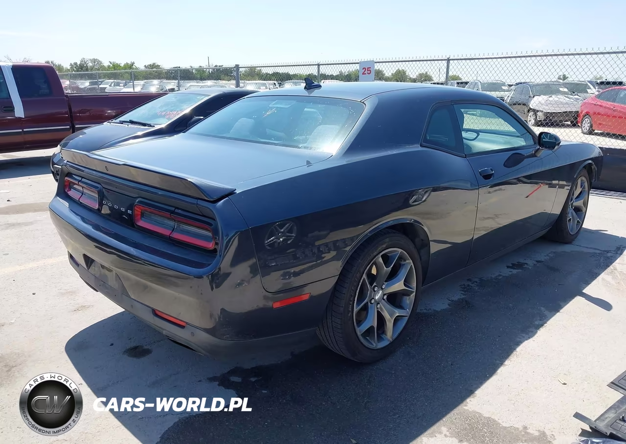 2016 Dodge Challenger Sxt VIN:2C3CDZAG0GH354421 - 4