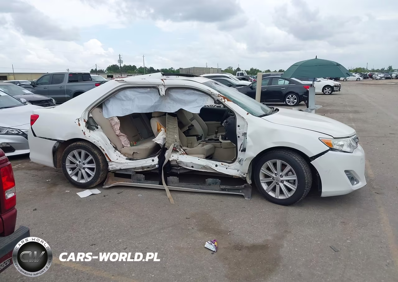 2014 Toyota Camry Xle VIN:4T1BF1FK4EU409216 - 12