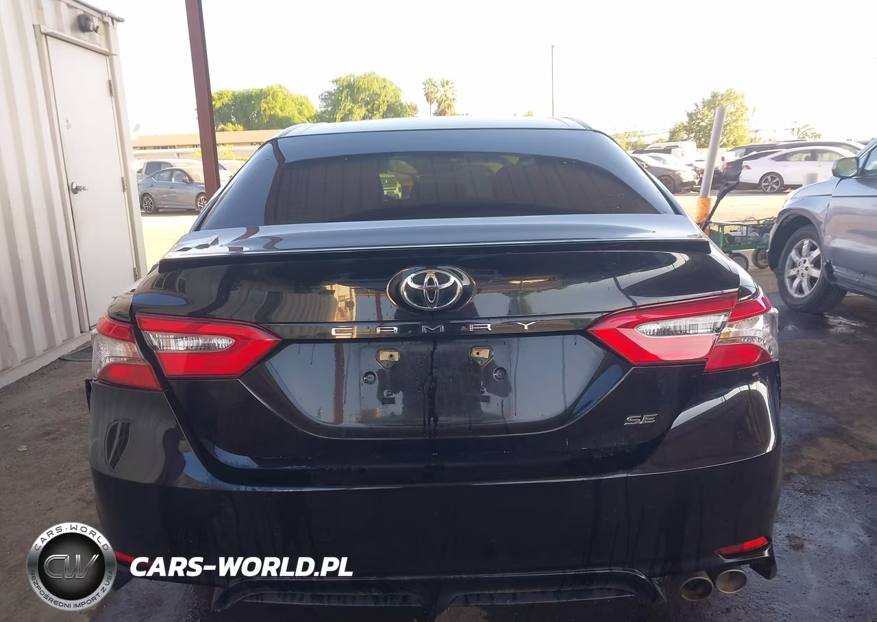 2018 Toyota Camry Se VIN:JTNB11HK1J3058096 - 16