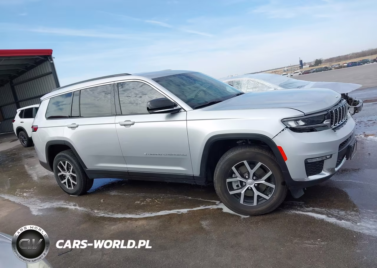 2025 Jeep Grand Cherokee L Limited 4X4 VIN:1C4RJKBG7S8637806 - 13