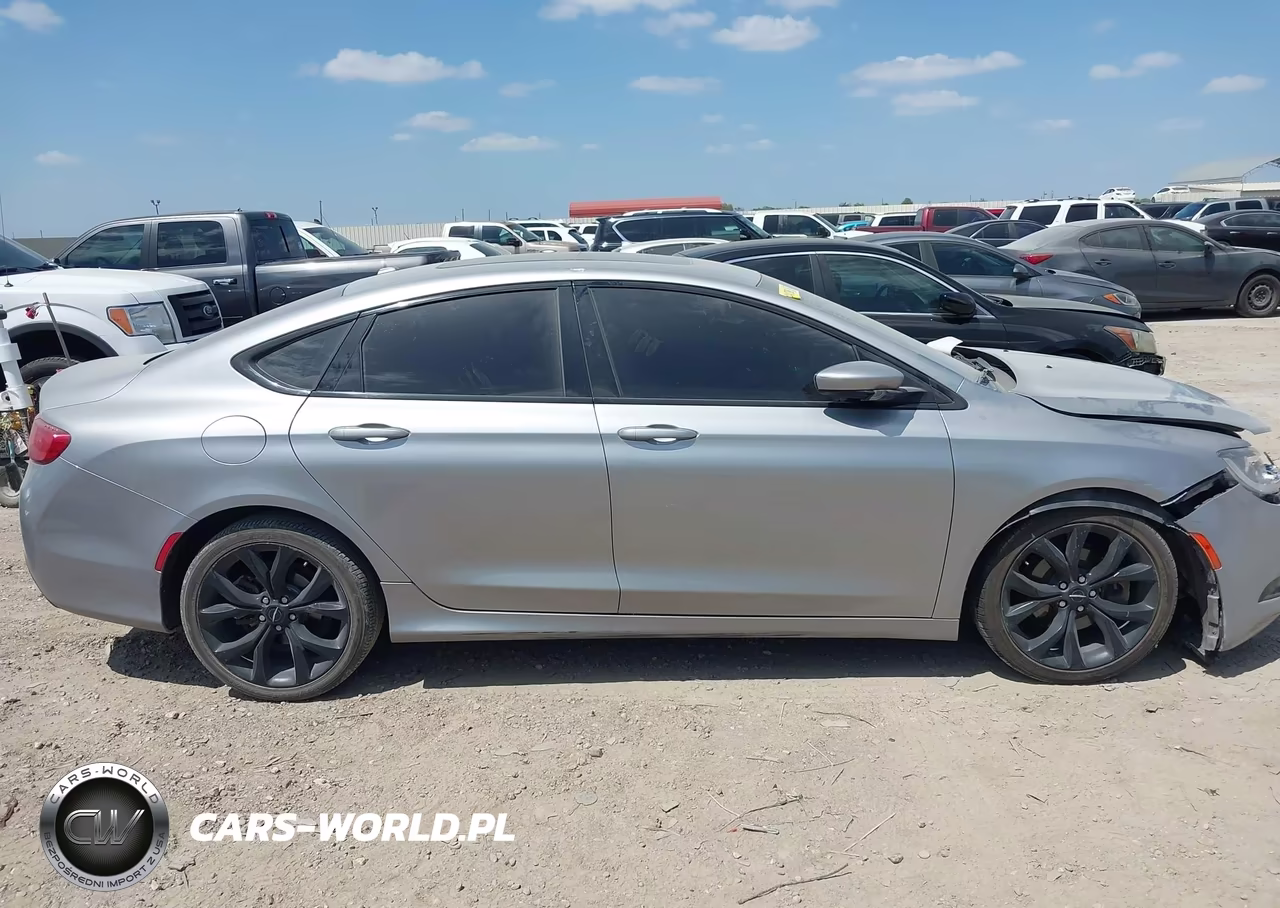 2015 Chrysler 200 S VIN:1C3CCCBG1FN691006 - 13