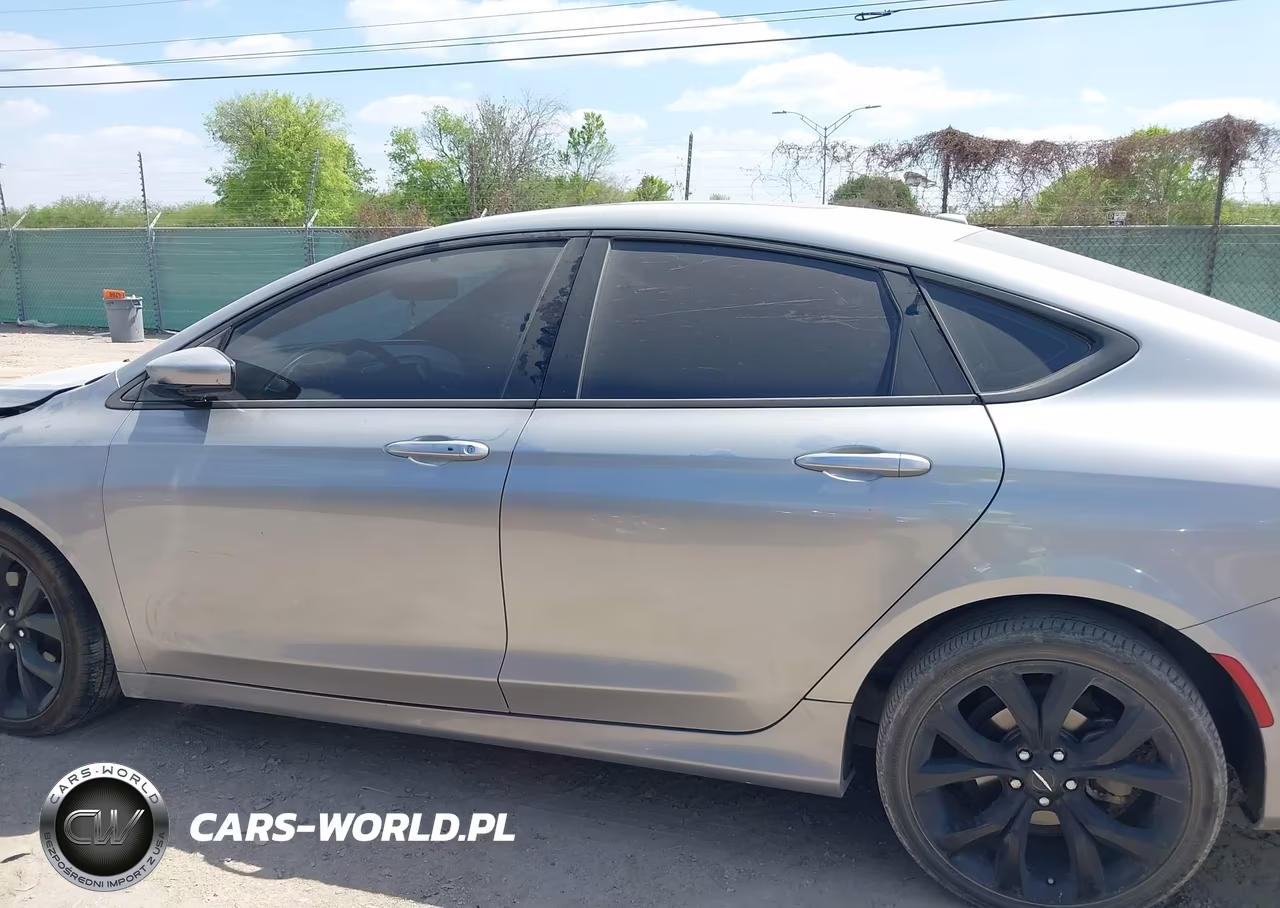 2015 Chrysler 200 S VIN:1C3CCCBG1FN691006 - 14