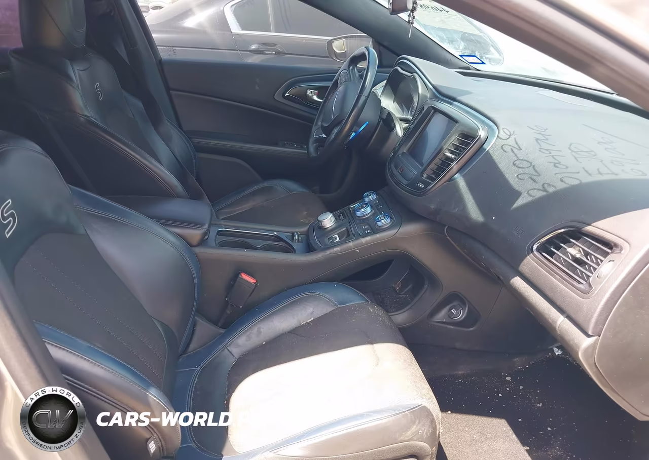 2015 Chrysler 200 S VIN:1C3CCCBG1FN691006 - 5