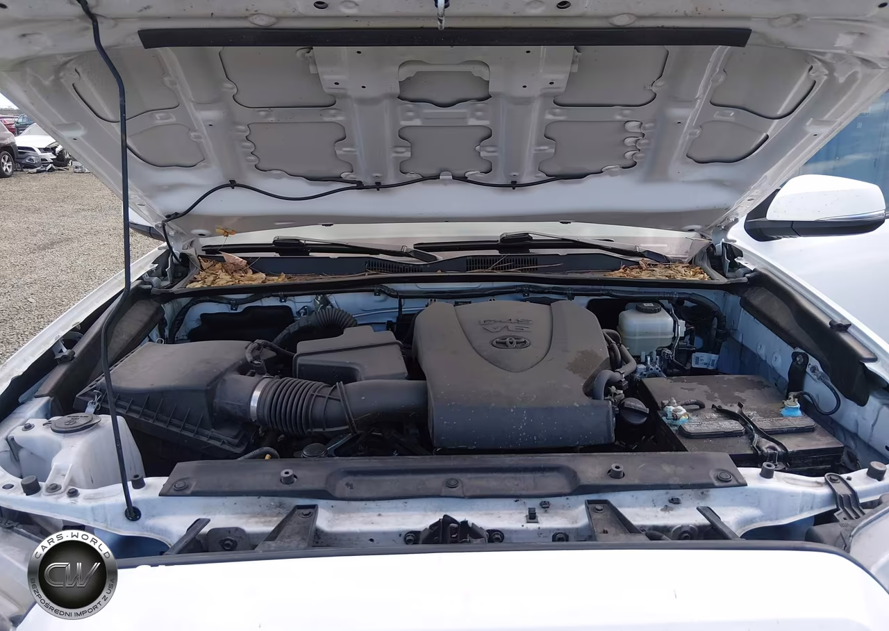 2022 Toyota Tacoma Trd Off Road VIN:3TMCZ5AN2NM462882 - 10