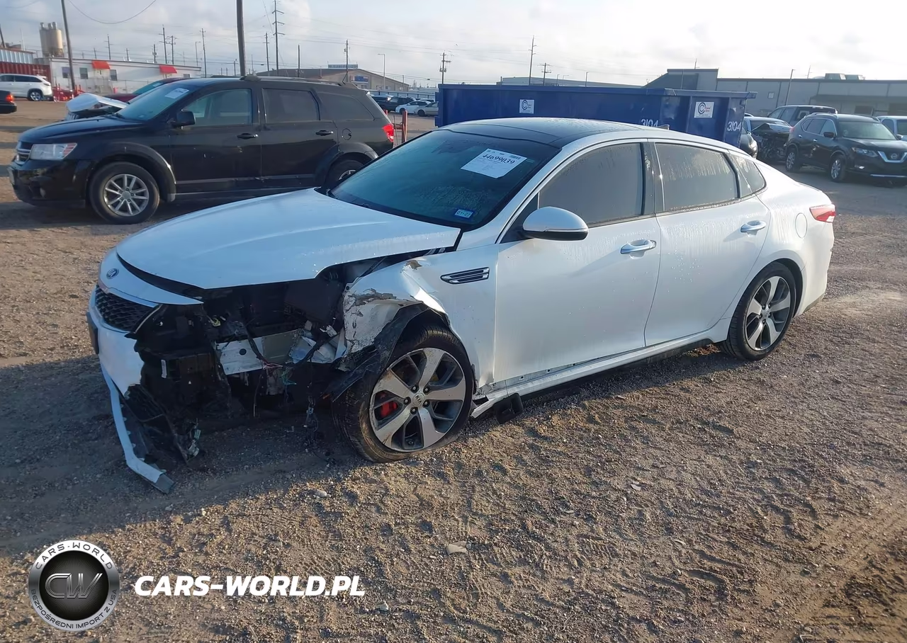 2019 Kia Optima S VIN:5XXGT4L39KG365670 - 2